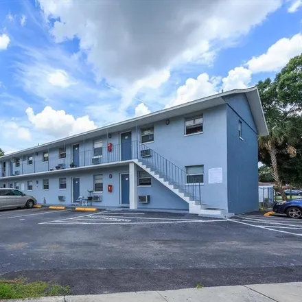 Rent this 1 bed apartment on 830 West Beacon Road in Lakeland, FL 33803