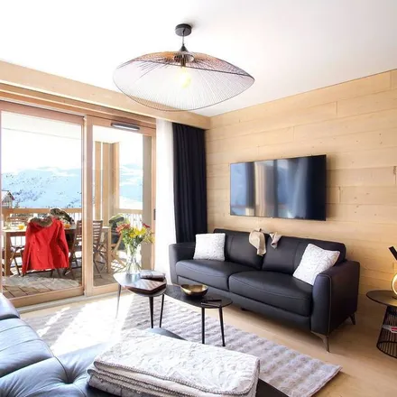 Rent this 2 bed condo on Banque Rhône Alpes in Avenue de l'Étendard, 38750 L'Alpe d'Huez