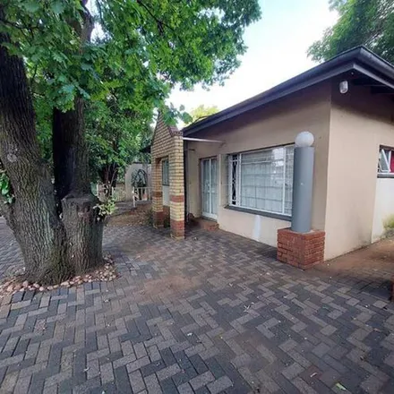 Rent this 1 bed apartment on 482 13th Street in Menlo Park, Pretoria