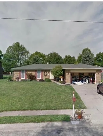 Buy this 3 bed house on 423 Meadow Lane in Trenton, OH 45067