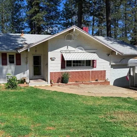 Buy this 3 bed house on 260 Cornwall Ave in Grass Valley, California