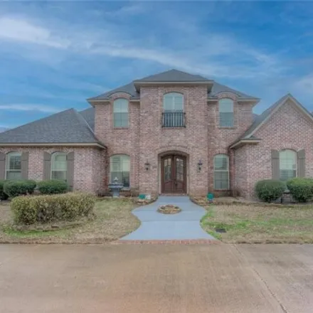 Buy this 5 bed house on 30 Chez Moi Drive in Bossier City, LA 71111