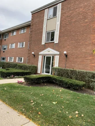 Buy this 2 bed house on 8460 Skokie Boulevard in Skokie, IL 60077