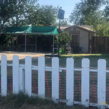 Buy this 2 bed house on 1595 G Street in Wasco, CA 93280