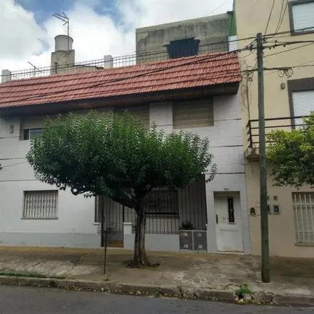 Buy this 4 bed house on Solent in 54 - Bartolomé Mitre 3620, Partido de General San Martín