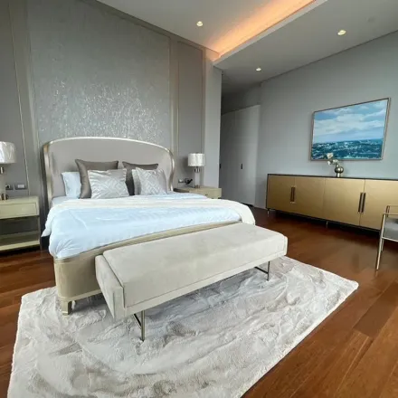 Rent this 1 bed apartment on Sindhorn Kempinski Hotel in Soi Ton Son, Lang Suan