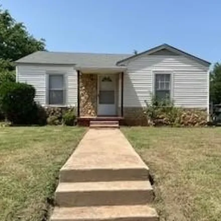 Rent this 2 bed house on 3176 Bickley Street in Abilene, TX 79605