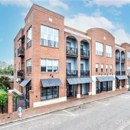 Image 2 - 119 S Lee St, Salisbury, North Carolina, 28144 - Condo for sale