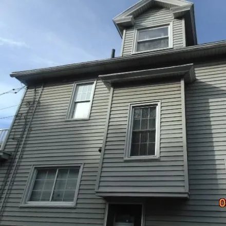 Image 5 - 143 Avery Street, City of Rochester, NY 14606, USA - House for sale