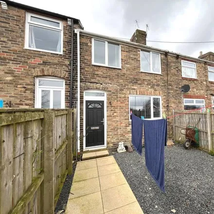 Rent this 3 bed townhouse on unnamed road in Sacriston, DH7 6BF