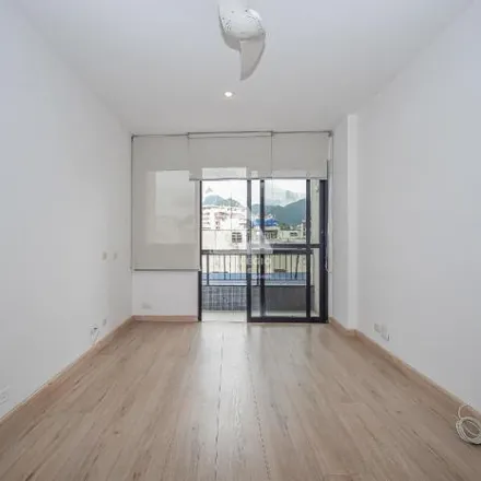 Buy this 2 bed apartment on Praia do Flamengo 192 in Flamengo, Rio de Janeiro - RJ
