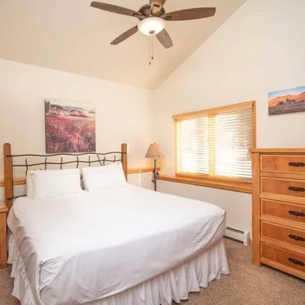 Rent this 1 bed condo on Estes Park in CO, 80517