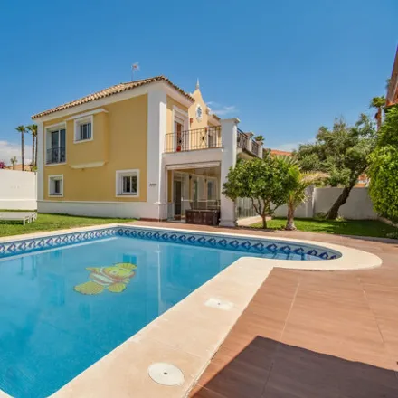 Buy this 4 bed house on El Pillico