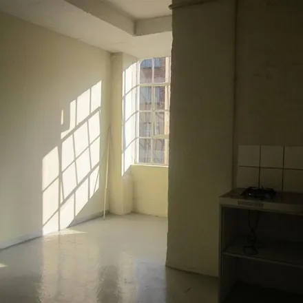 Image 4 - M1, Braamfontein, Johannesburg, 2001, South Africa - Apartment for rent