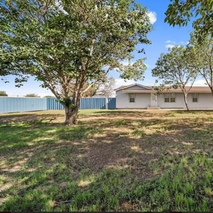 Buy this 5 bed house on 6716 E Robinson Rd in Big Spring, Texas