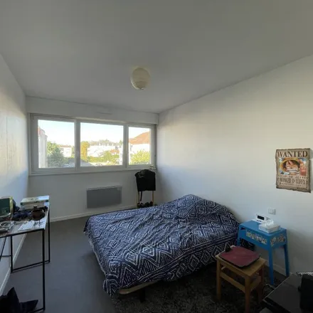 Rent this 3 bed apartment on 46 Avenue de la Liberté in 57050 Le Ban-Saint-Martin, France
