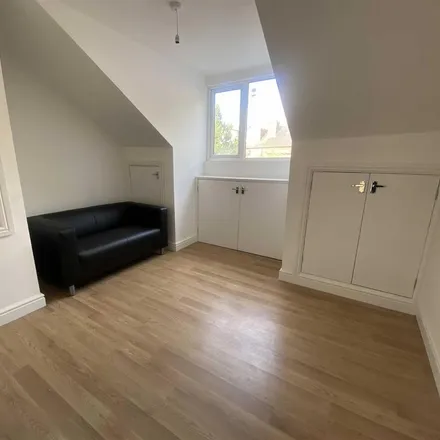 Image 6 - 460 Ecclesall Road, Sheffield, S11 8PJ, United Kingdom - Apartment for rent