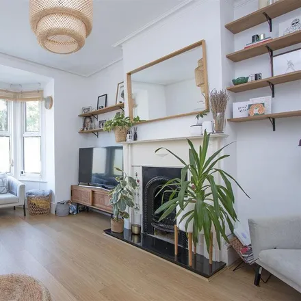 Rent this 3 bed house on 21 Station Road in London, SM5 2LA