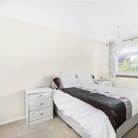Image 4 - 1-12 Rothamsted Avenue, Hatching Green, AL5 2DR, United Kingdom - Apartment for sale