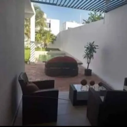 Rent this 3 bed house on Calle 21 in 97305 Cholul, YUC