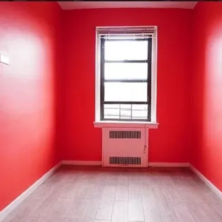 Image 7 - 65-38 Booth Street, New York, NY 11374, USA - Apartment for sale