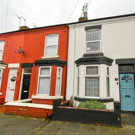 Buy this 3 bed townhouse on 4 Briardale Road in Wallasey, CH44 7AU