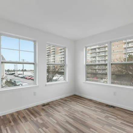 Rent this 3 bed apartment on 7319 Lighthouse Drive in New York, NY 11692