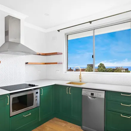 Image 2 - Bayview, 226 Oberon Street, Coogee NSW 2034, Australia - Apartment for rent