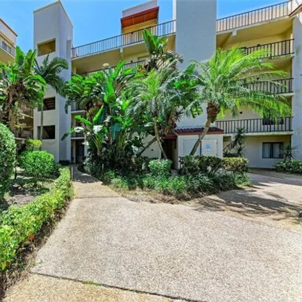 Buy this 2 bed condo on 7500 40th Ave W Apt 108 in Bradenton, Florida