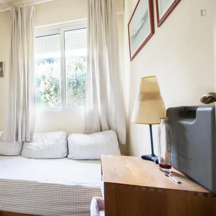Rent this 5 bed room on Madrid in Castillo de Malpica, 28692 Villanueva de la Cañada