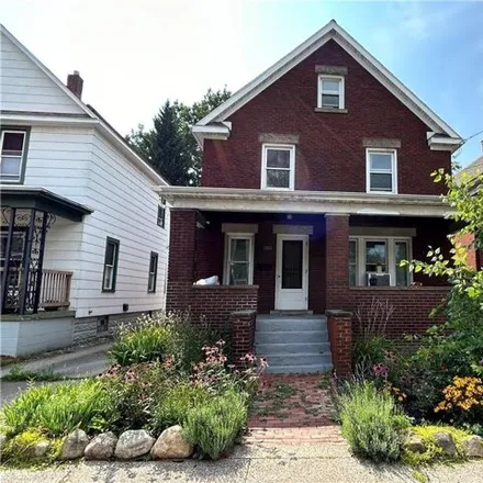 Buy this 4 bed house on 2834 Glenwood Park Avenue in Federal Hill, Erie