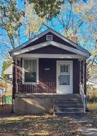 Buy this 1 bed house on 4461 Dewey Avenue in St. Louis, MO 63116