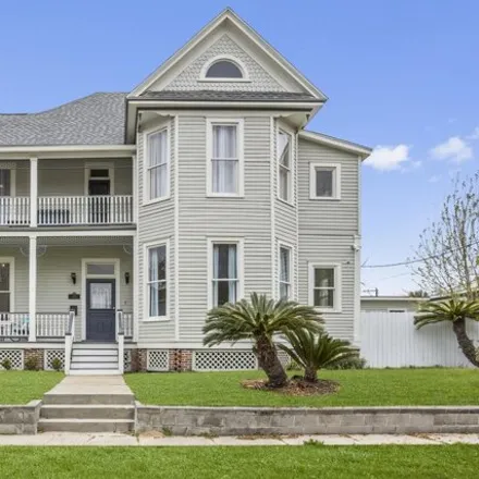 Image 1 - 3120 12th Street, Gulfport, MS 39501, USA - House for sale