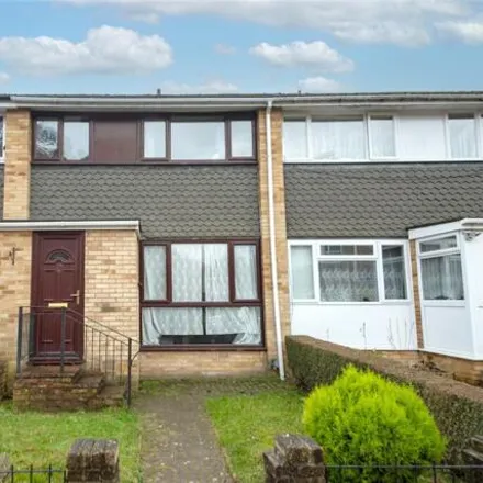 Buy this 3 bed townhouse on Elvaston Way in Reading, RG30 4LX
