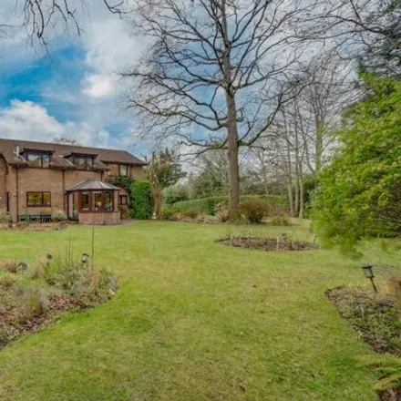 Image 3 - 3 Thornbury Heights, Allbrook, SO53 5DQ, United Kingdom - House for sale