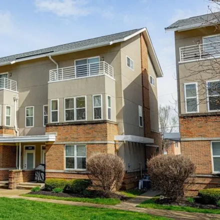 Buy this 2 bed condo on 1860 Upper Green Circle in Columbus, OH 43212