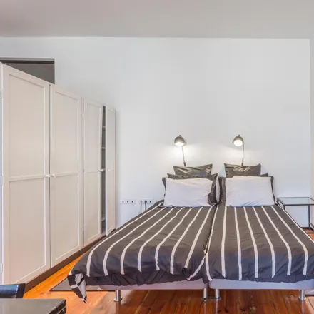 Rent this studio apartment on Rua do Barão de Forrester 752 in 4050-272 Porto, Portugal