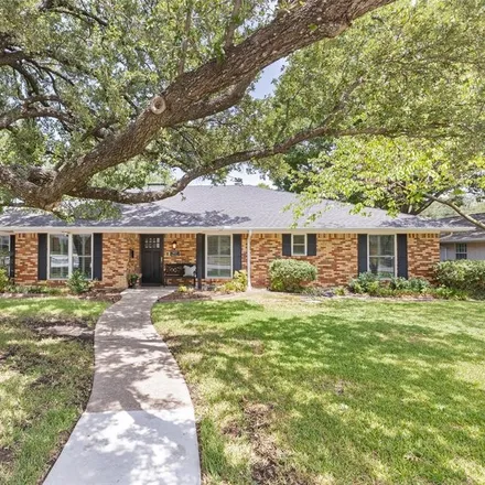 Buy this 4 bed house on 6127 Chesley Lane in Dallas, TX 75214