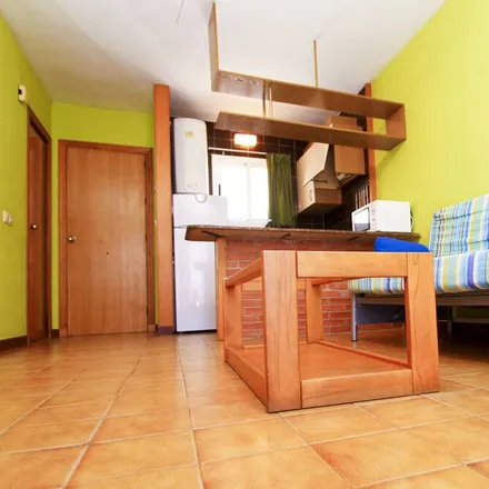 Rent this 2 bed apartment on 43850 Cambrils