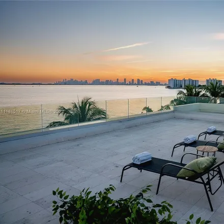 Image 9 - 1776 Bay Drive, Isle of Normandy, Miami Beach, FL 33141, USA - House for rent