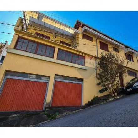 Buy this 3 bed house on Love Arts - Gil Tattoo in Rua Santa Clara, Centro