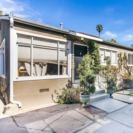 Image 4 - 8233 Westmount Drive, West Hollywood, CA 90069, USA - House for sale