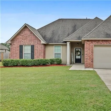 Buy this 3 bed house on 201 Trenton Drive in Cross Gates, St. Tammany Parish