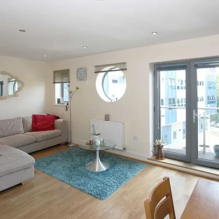 Rent this 1 bed apartment on St James Grove in London, SW11 5BE