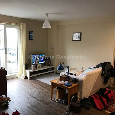 Image 7 - Koko Gorillas, 7-9 Miskin Street, Cardiff, CF24 4AP, United Kingdom - Apartment for rent