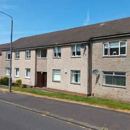 Rent this 3 bed apartment on Ormiston Drive in Hamilton, ML3 8AS