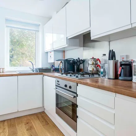 Rent this 1 bed apartment on 13 Canonbury Street in London, N1 2US
