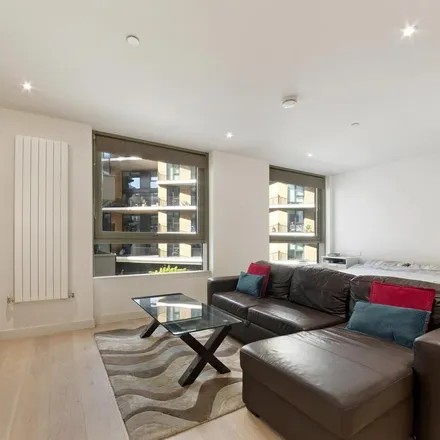Rent this studio apartment on Corsair House in 5 Starboard Way, London