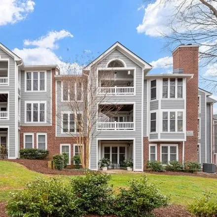 Buy this 2 bed condo on 951 Washington Street in Raleigh, NC 27605