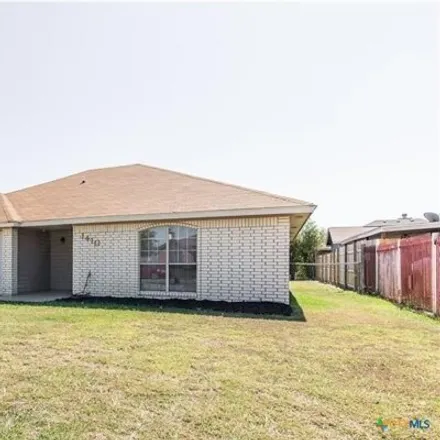 Rent this 3 bed house on 1470 Windsor Circle in Killeen, TX 76549